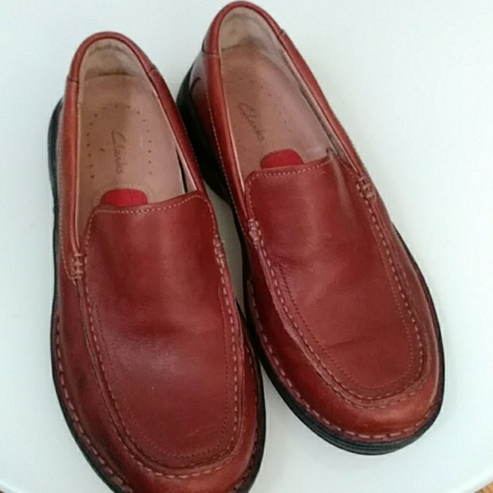 Clarks Mens Slip On Shoes